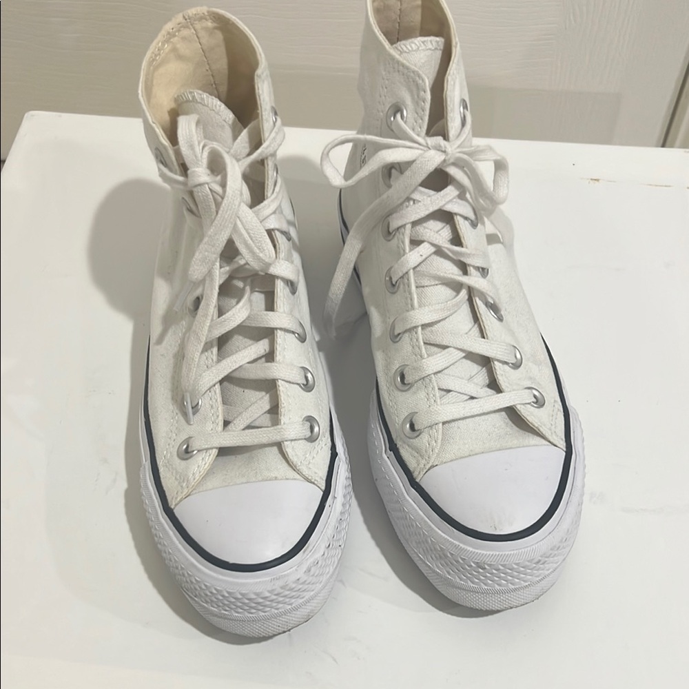 Converse Platform Classic White High-Tops